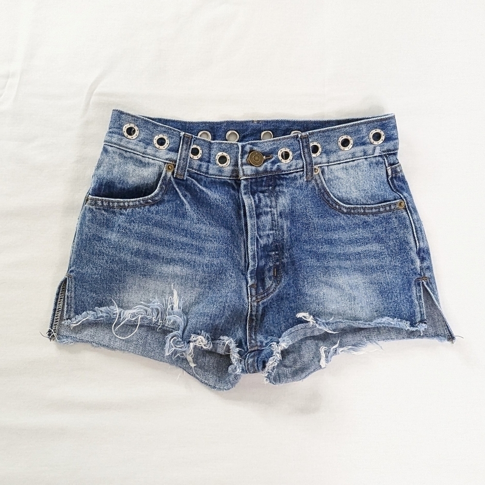 Raw Hem Silver Grommet Waist Detail Whiskered High Rise Shorts Side Slit
